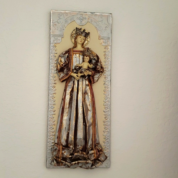 Vintage Virgen Mary Wall Art Hand Made - Picture 2 of 12